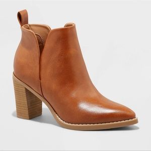 Women’s Ankle Booties